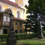 Hochkirch - Denkmal vor der Kirche 2