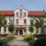 Rathaus mit Fremdenverkehramt in Neukirch