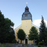 Kirche in Steinigtwolmsdorf.